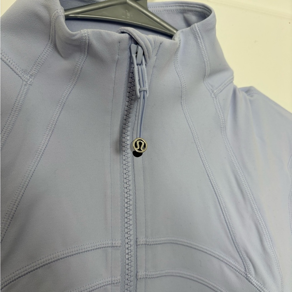 Lululemon Define Cropped Nulu - Picture 3 of 5